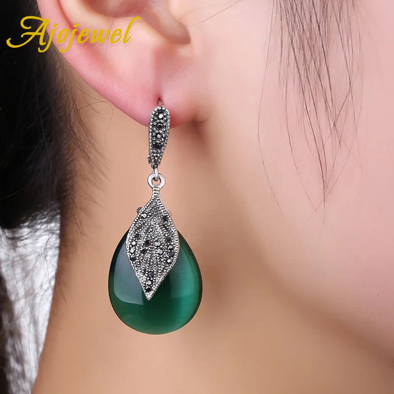 Ajojewel Green Stone Earrings Vintage Black Rhinestone Leaf Drop Earrings For Women Anniversary Party Jewelry Fine Gift